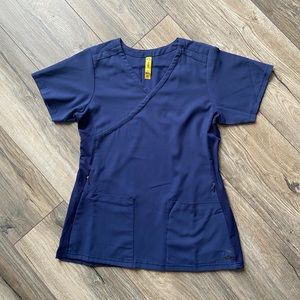 Aéro scrub top
